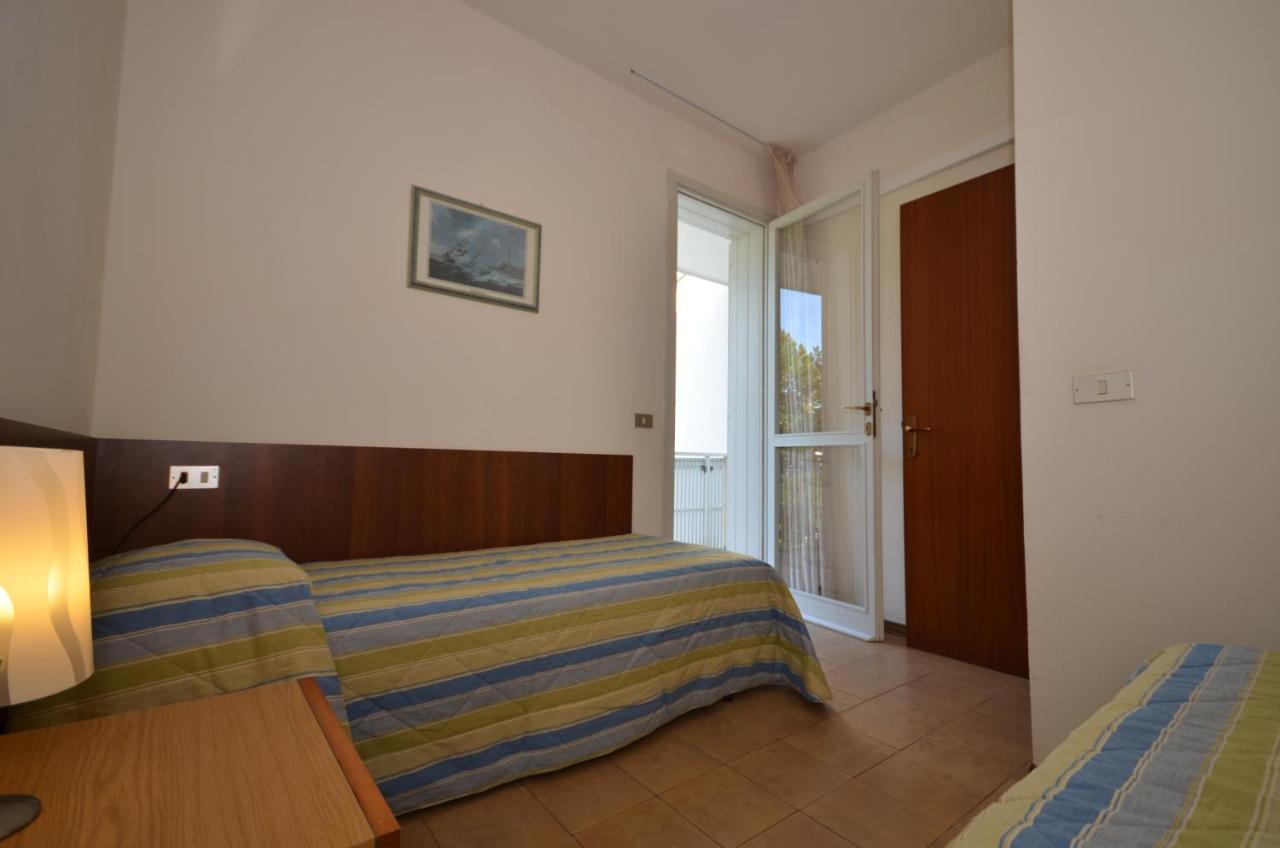 Appartamenti Sirio Via Pesci 6,8,14 Bibione Exterior photo